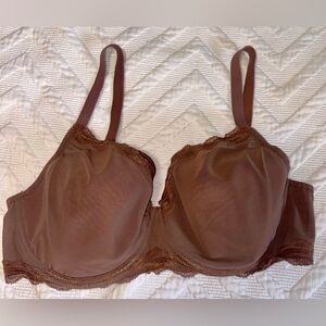 Natori Lace Trimmed Tan Bra